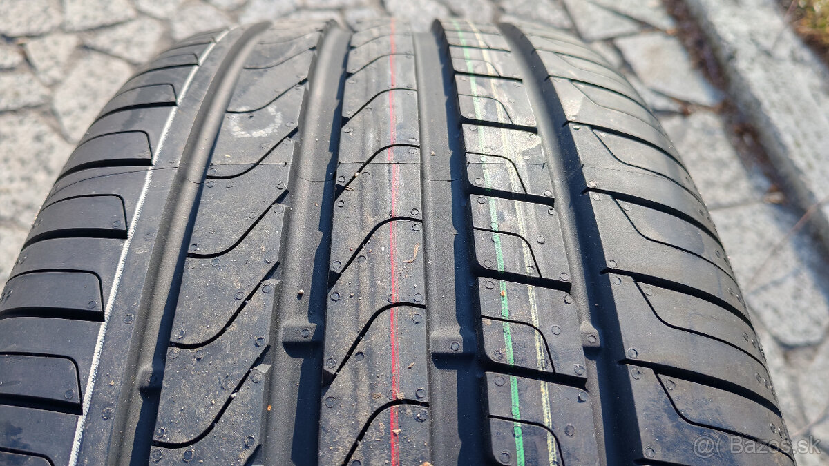 Letné pneu 255/45 R19 --- PIRELLI