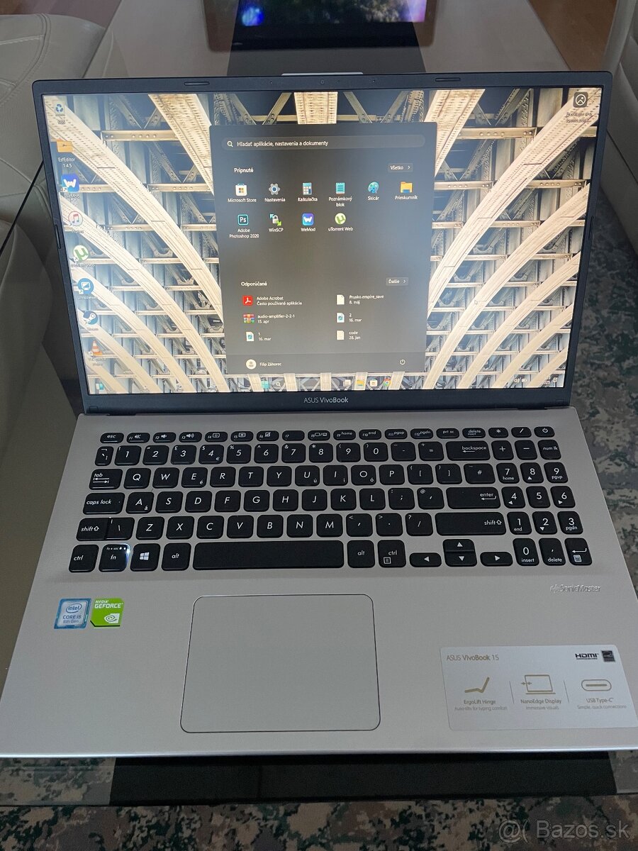 Asus X512U