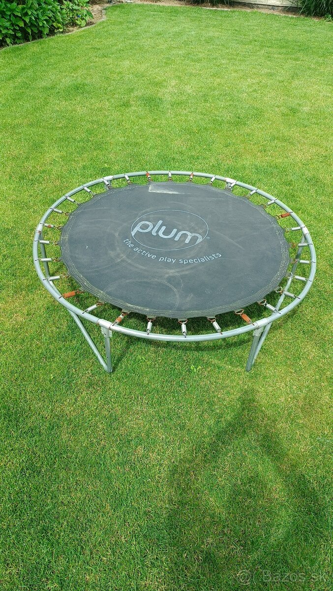 Darujem trampolínu