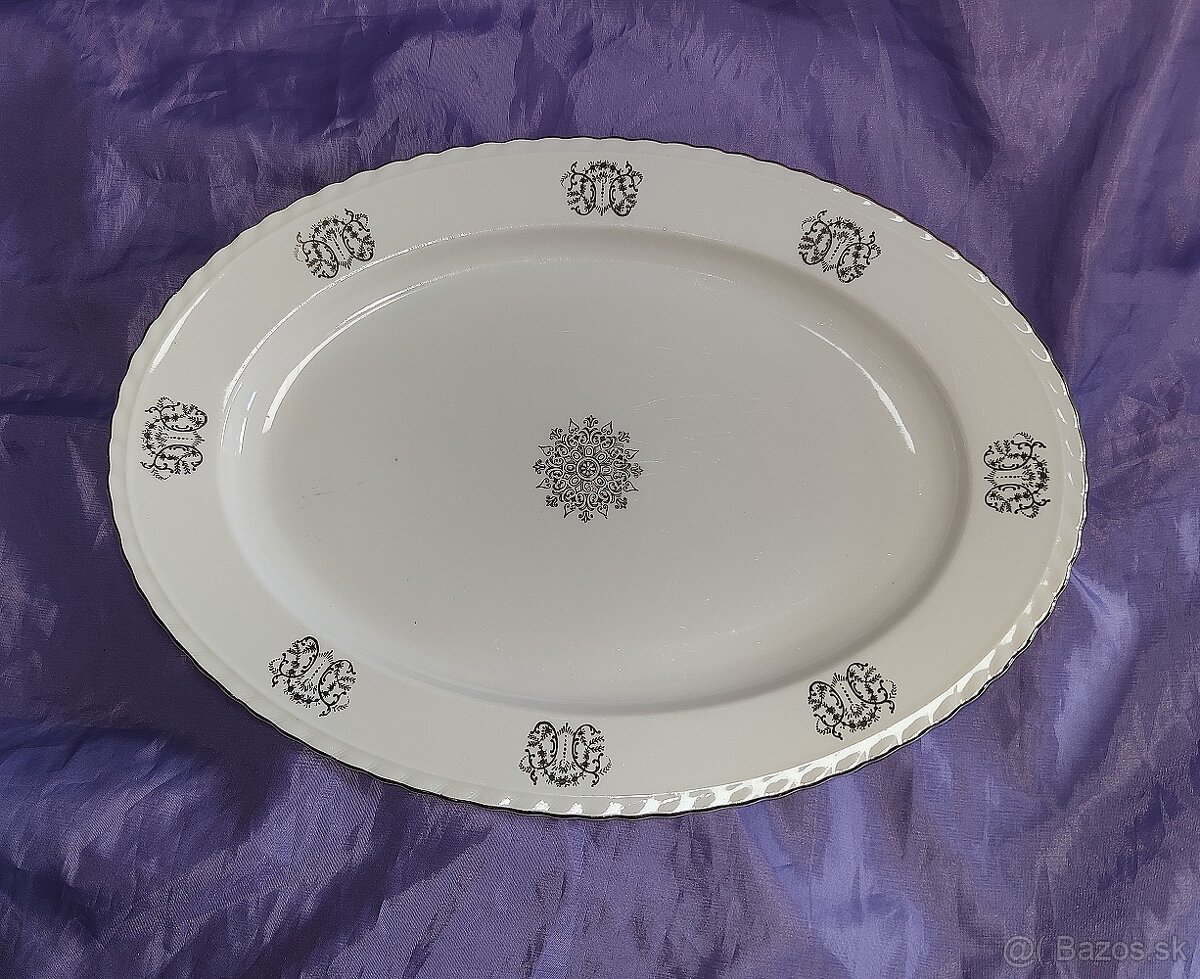 porcelánová misa na mäso