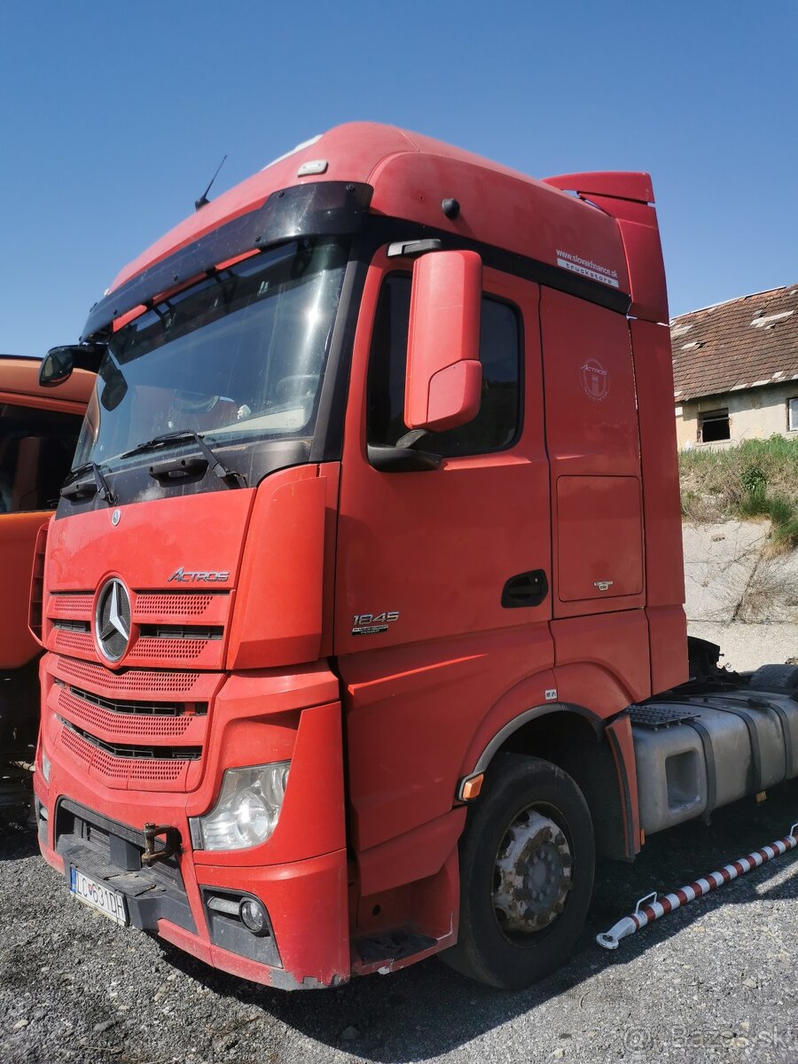 Rozpredam actros