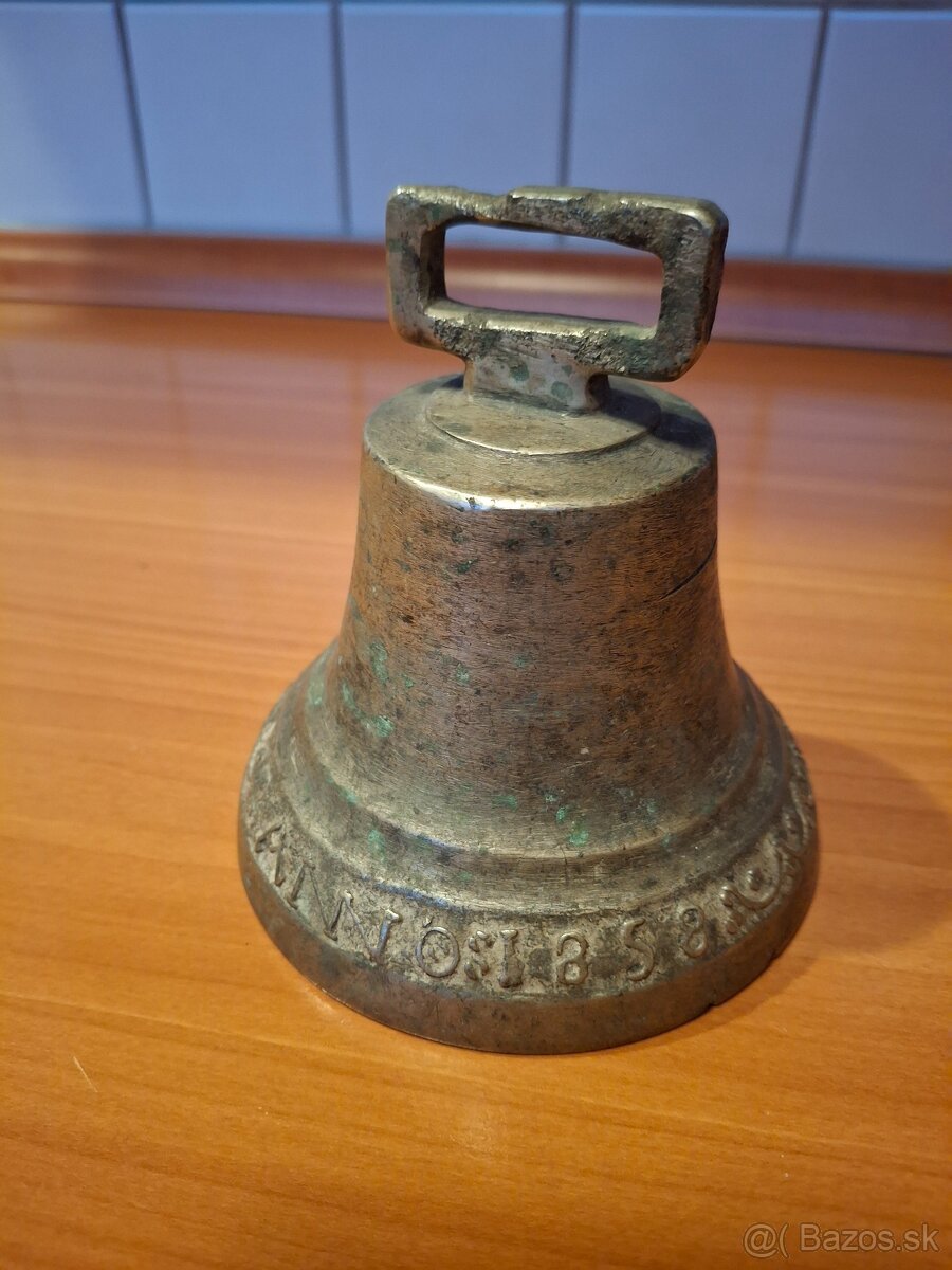Starozitny zvon 1858r