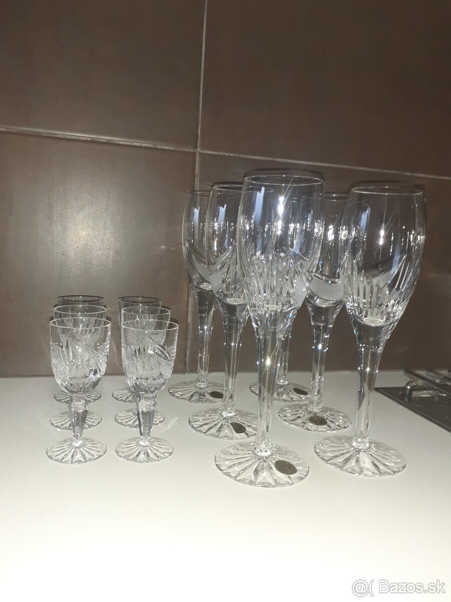 Krištáľové poháriky