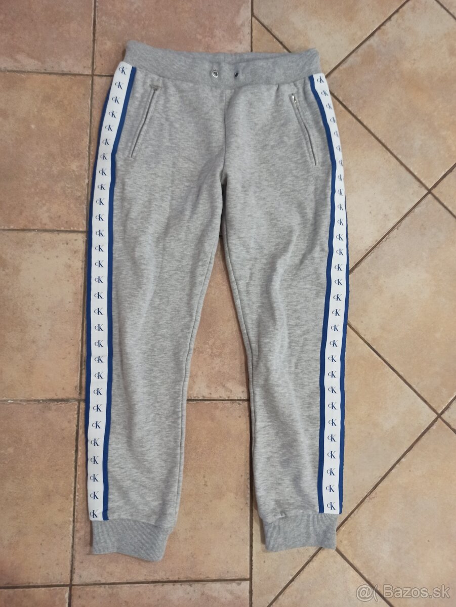 Calvin Klein tepláky