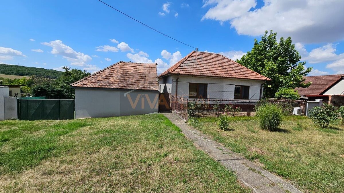 VIVAREAL DOM NA BÝVANIE AJ NA CHALUPU Predaj dvoch RD za