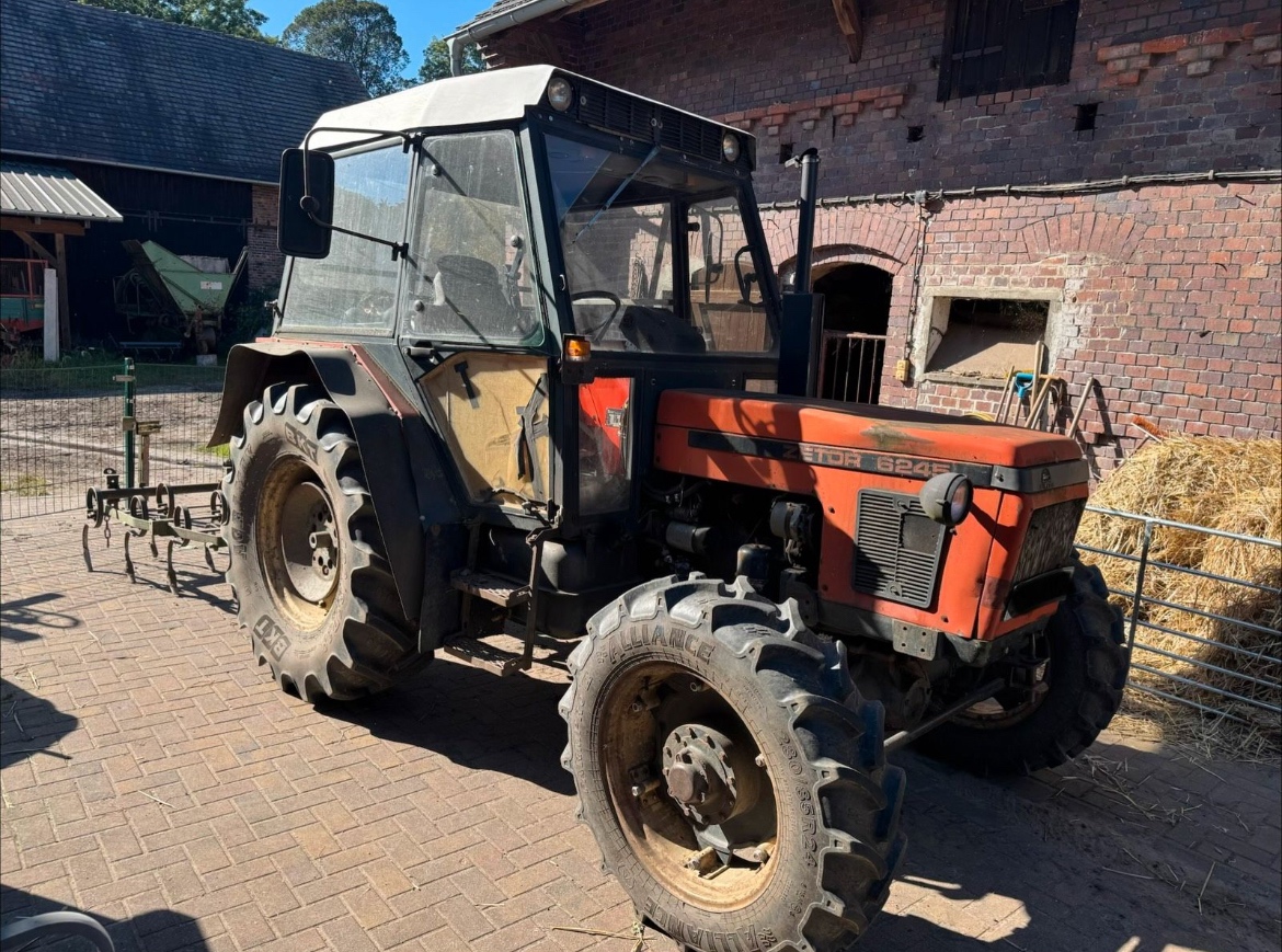 Zetor 6245