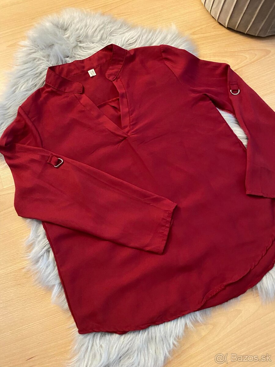 Dámska nenosená blúzka