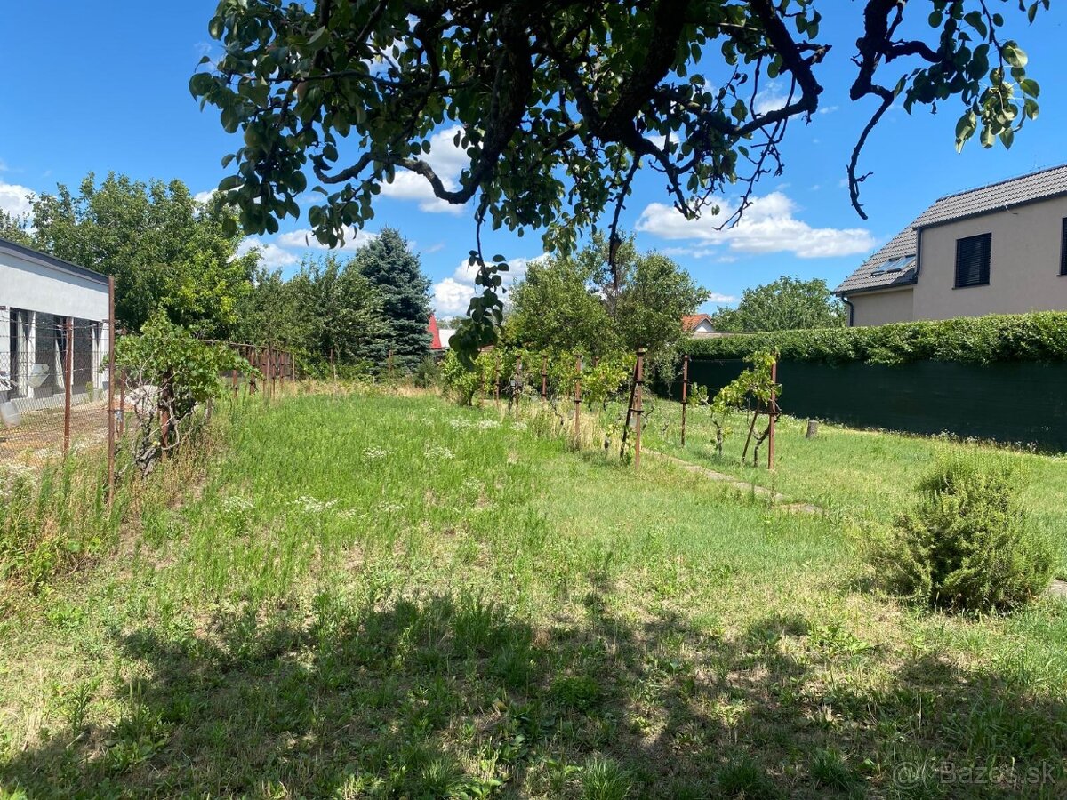 Pozemok pre dvojdom – Podunajské Biskupice, Bratislava