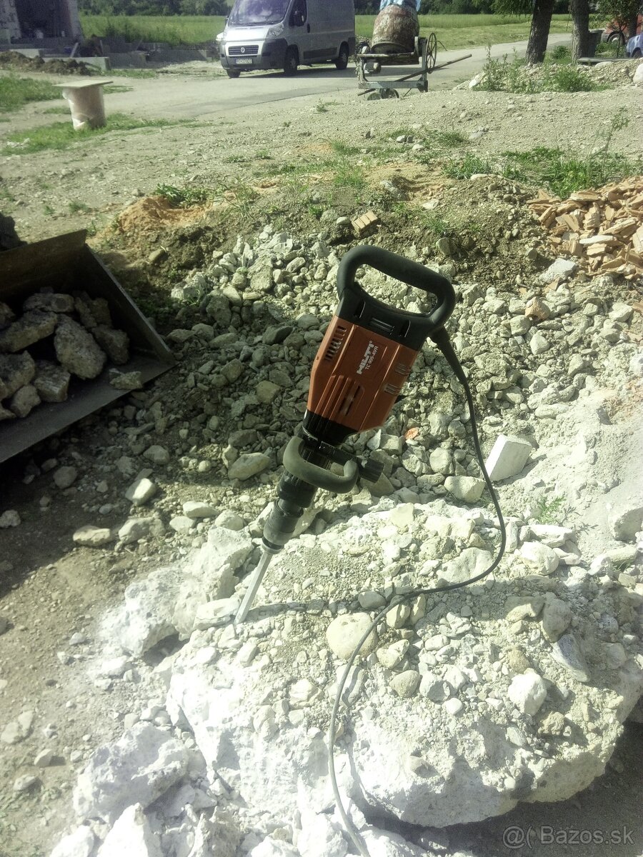 Zbíjačka na betón