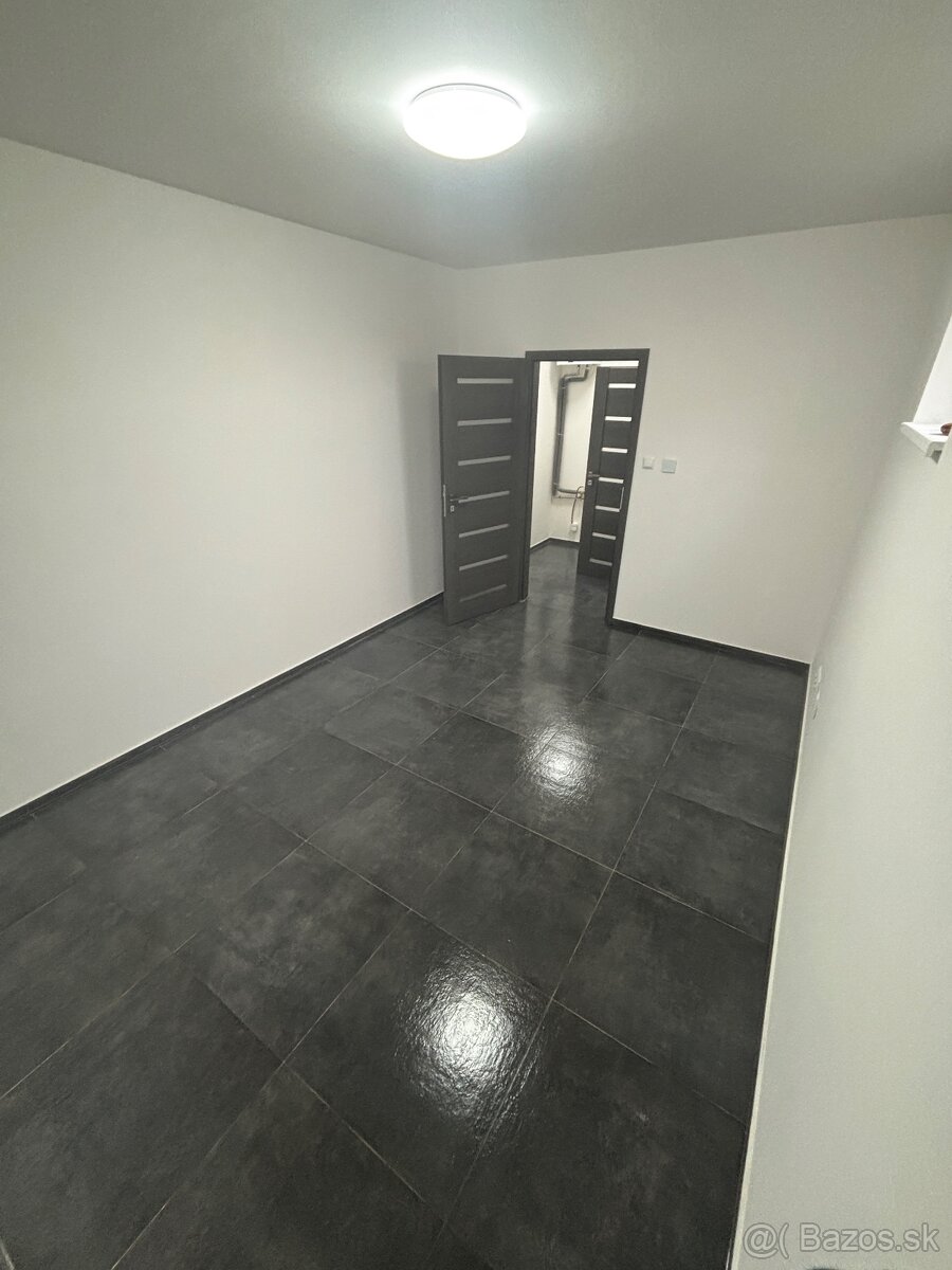 Nebytový priestor s parkovaním Solivarská ul. Prešov