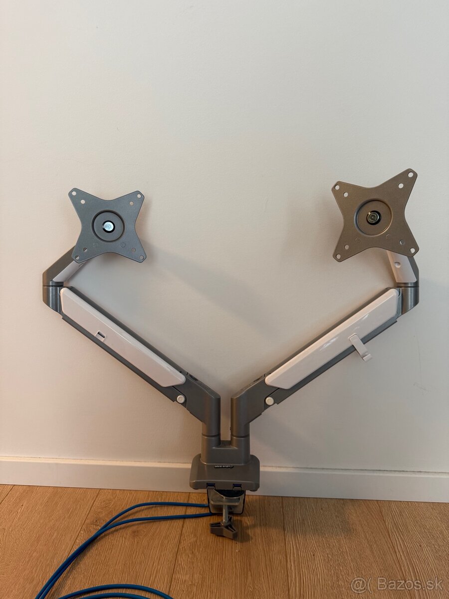 Držiak na 2 monitory AlzaErgo – Space Saver (strieborný)