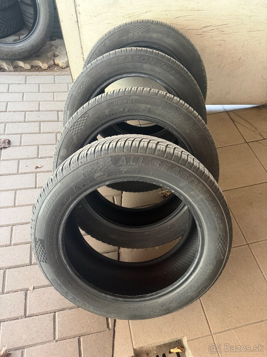 Celoročné pneumatiky 215/55 R17