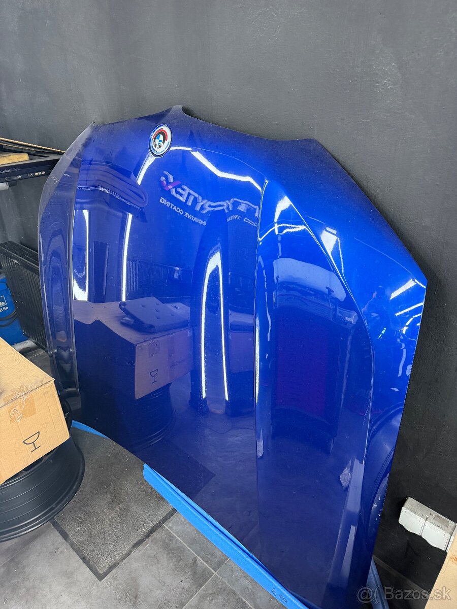 Predám kapotu z BMW g05 2022
