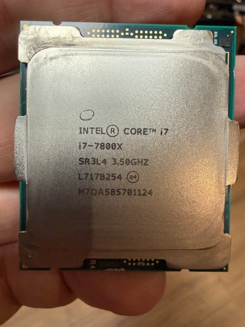 Procesor Intel Core i7-7800X 3.50 GHz – 6 jadier