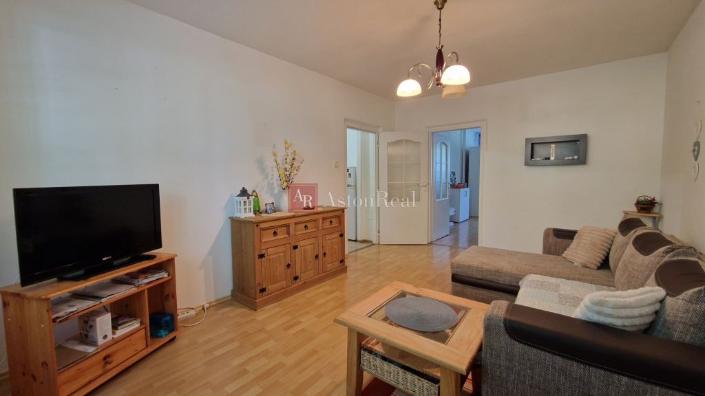Piso de 1 habitaciones, 54 m²