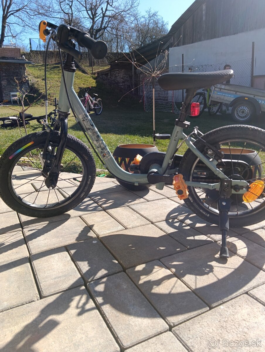 Detský bicykel a odrazadlo