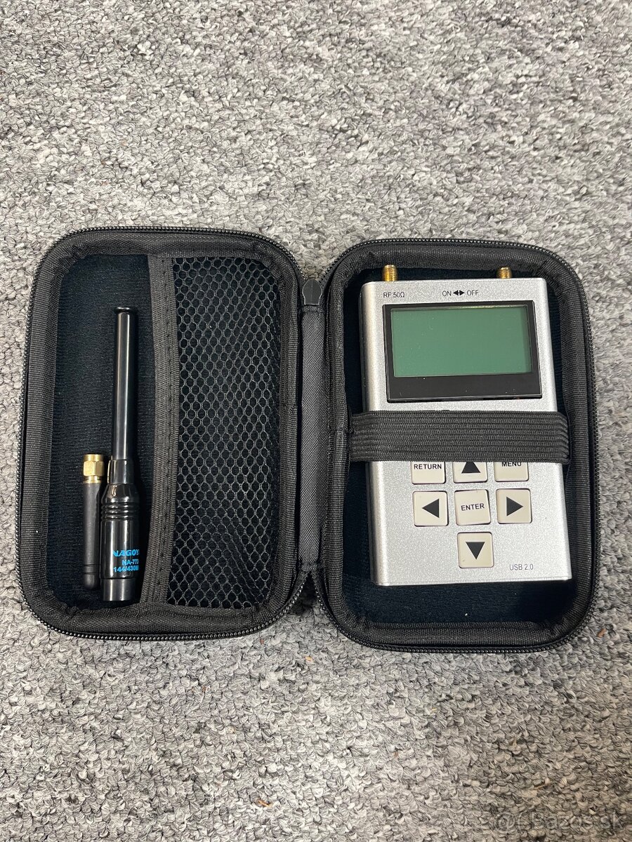RF Explorer 6G Combo , spektrálny analyzer USB