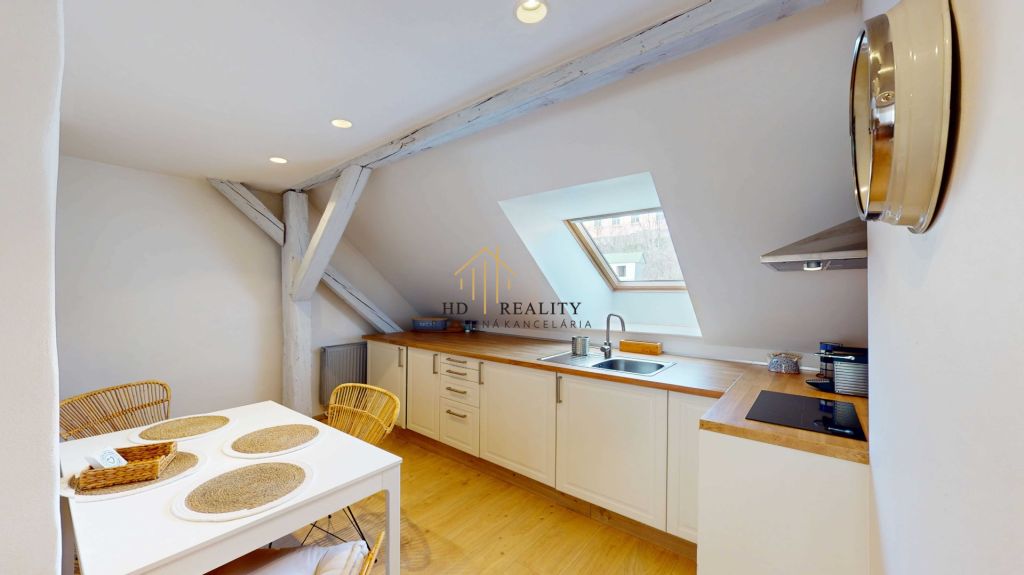 HD REALITY, Predaj, apartmán v centre Banskej Štiavnice
