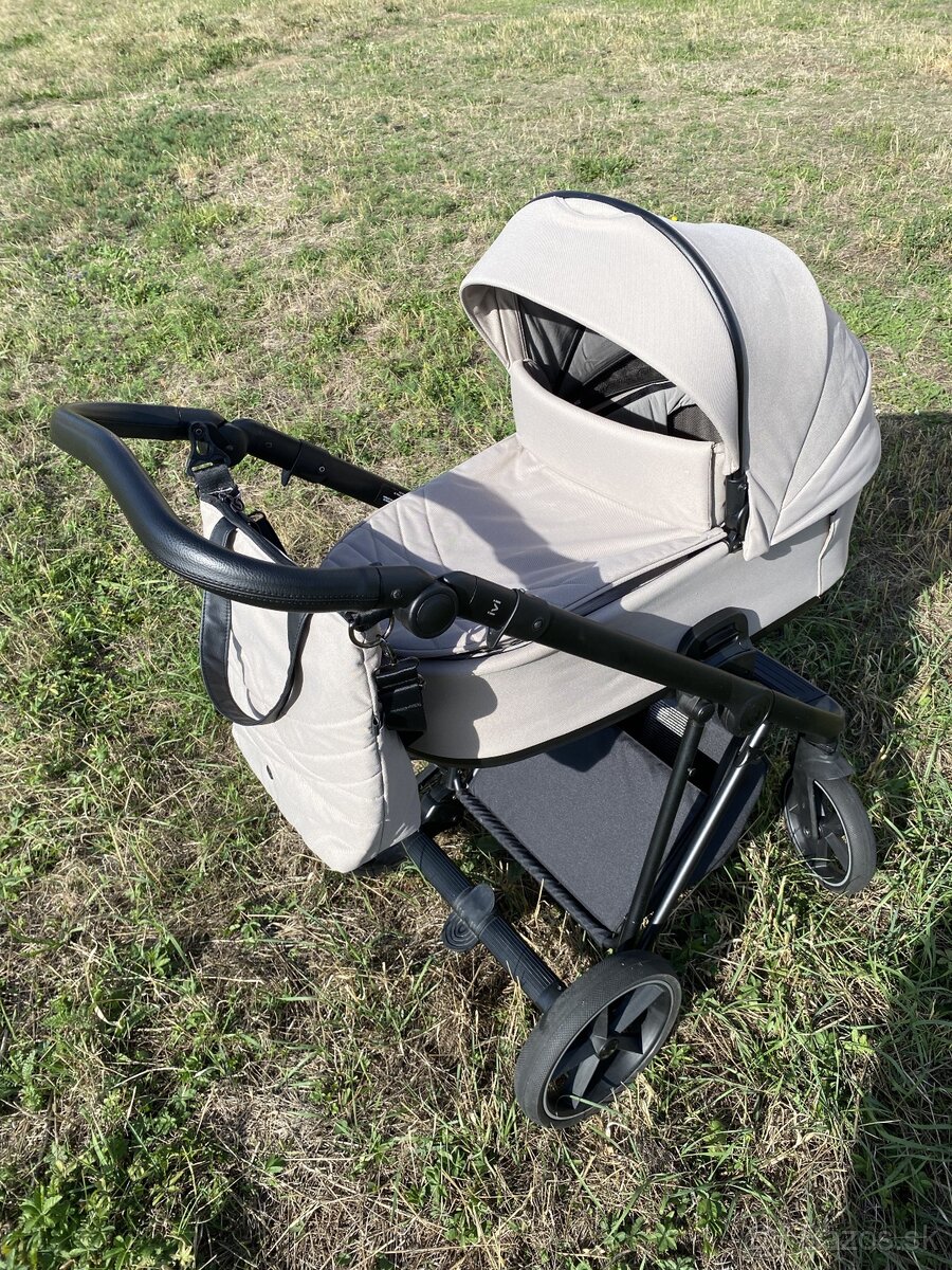 Roan IVI 2.0 sezame