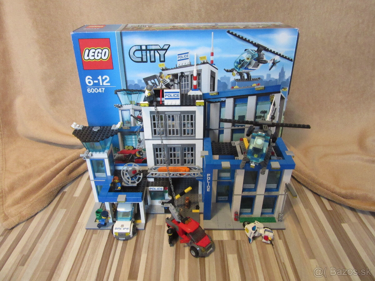 Lego City - 60047 - Policajná stanica - 851 kociek