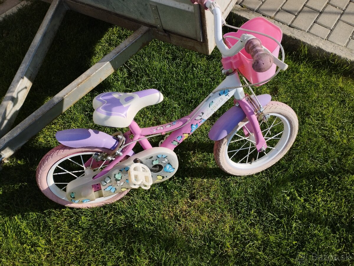 Dievčenský bicykel