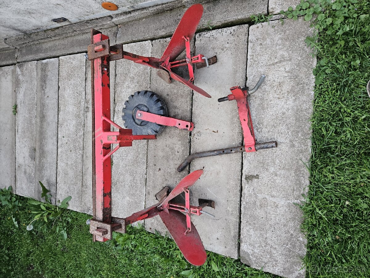 Oborovač zemiakov za terra malotraktor