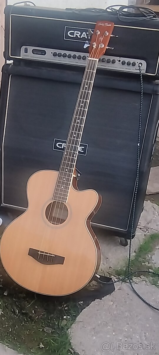 Bass gitara