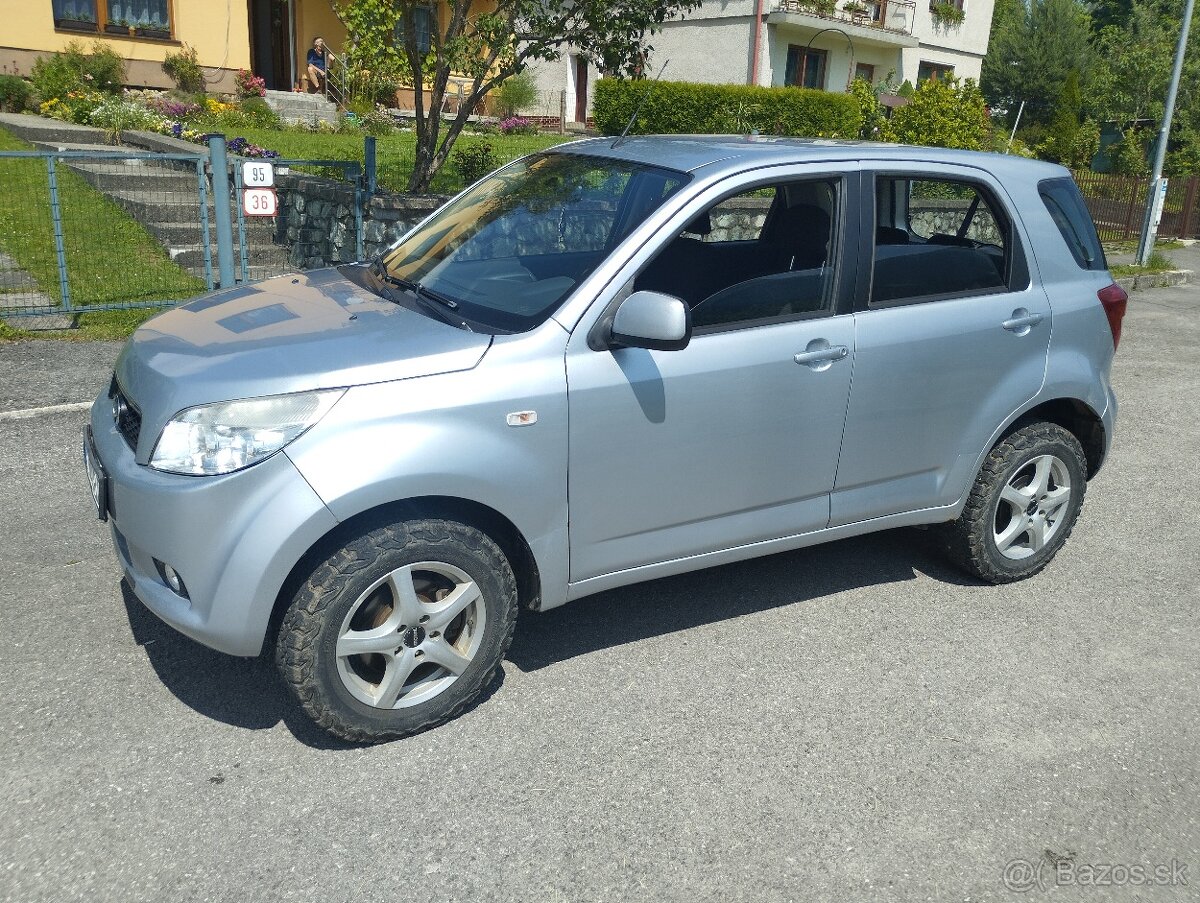 Daihatsu terios