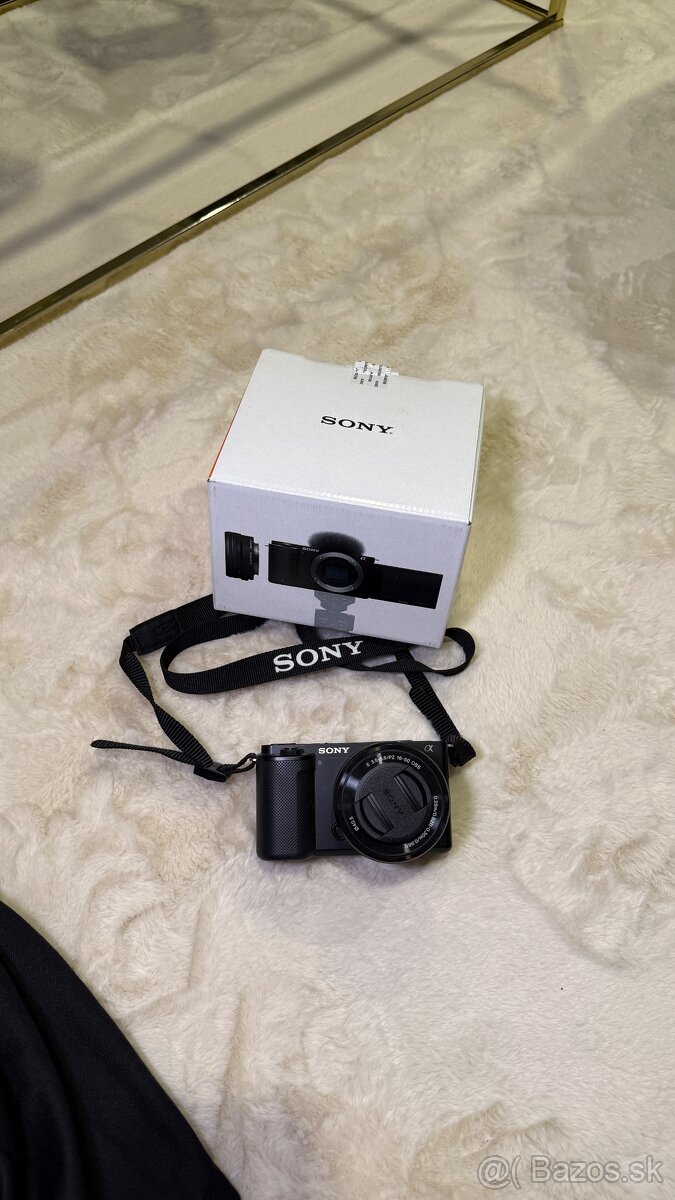 SONY ZV-E10