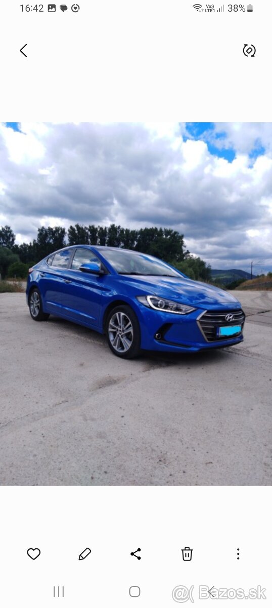 Hyundai Elantra Premium