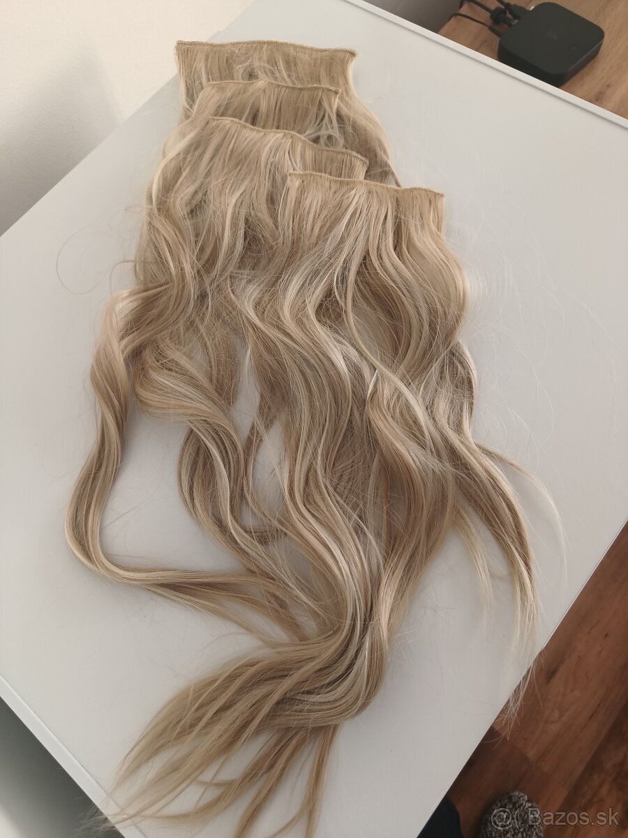 Mystery box kozmetiky a clip in vlasy živé