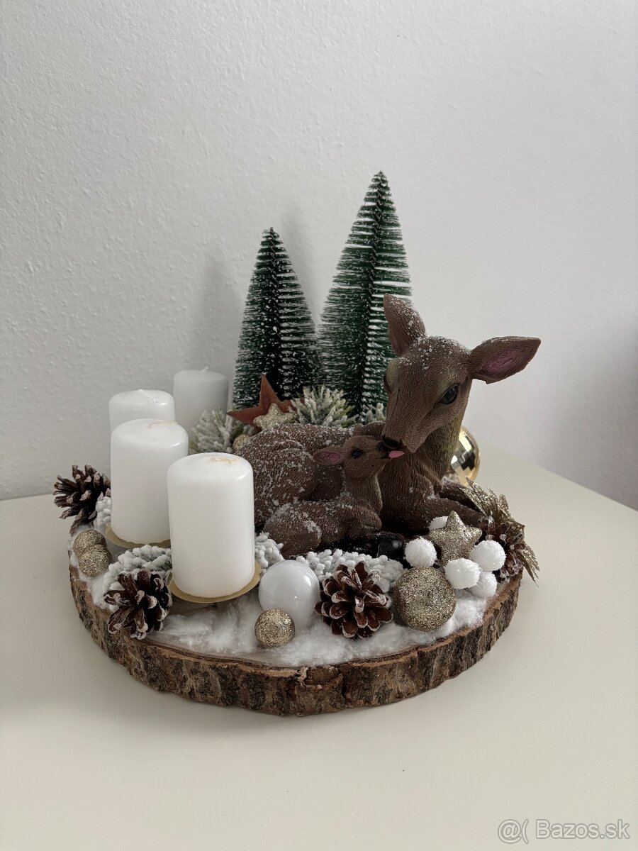 Adventný veniec so srnkou