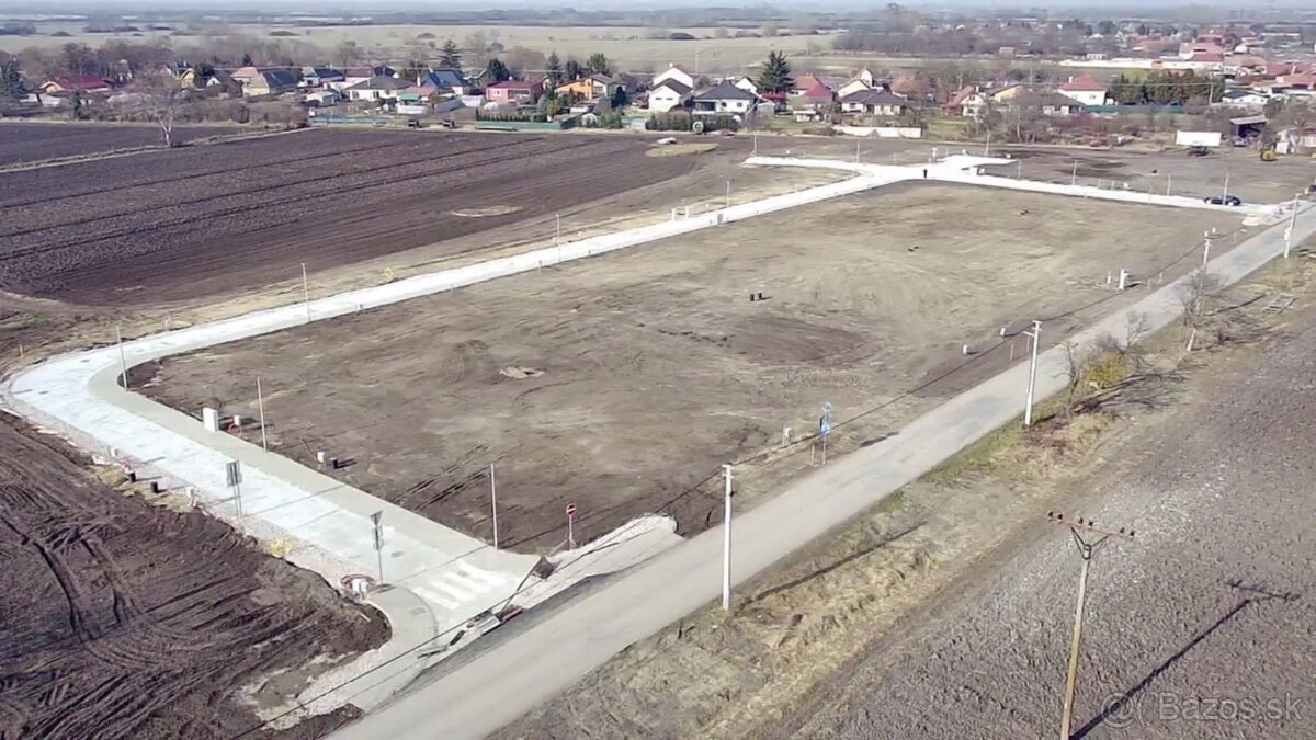 Pozemky na preda 31 stvebných pozemkov-Palarikovo,nová štvrť