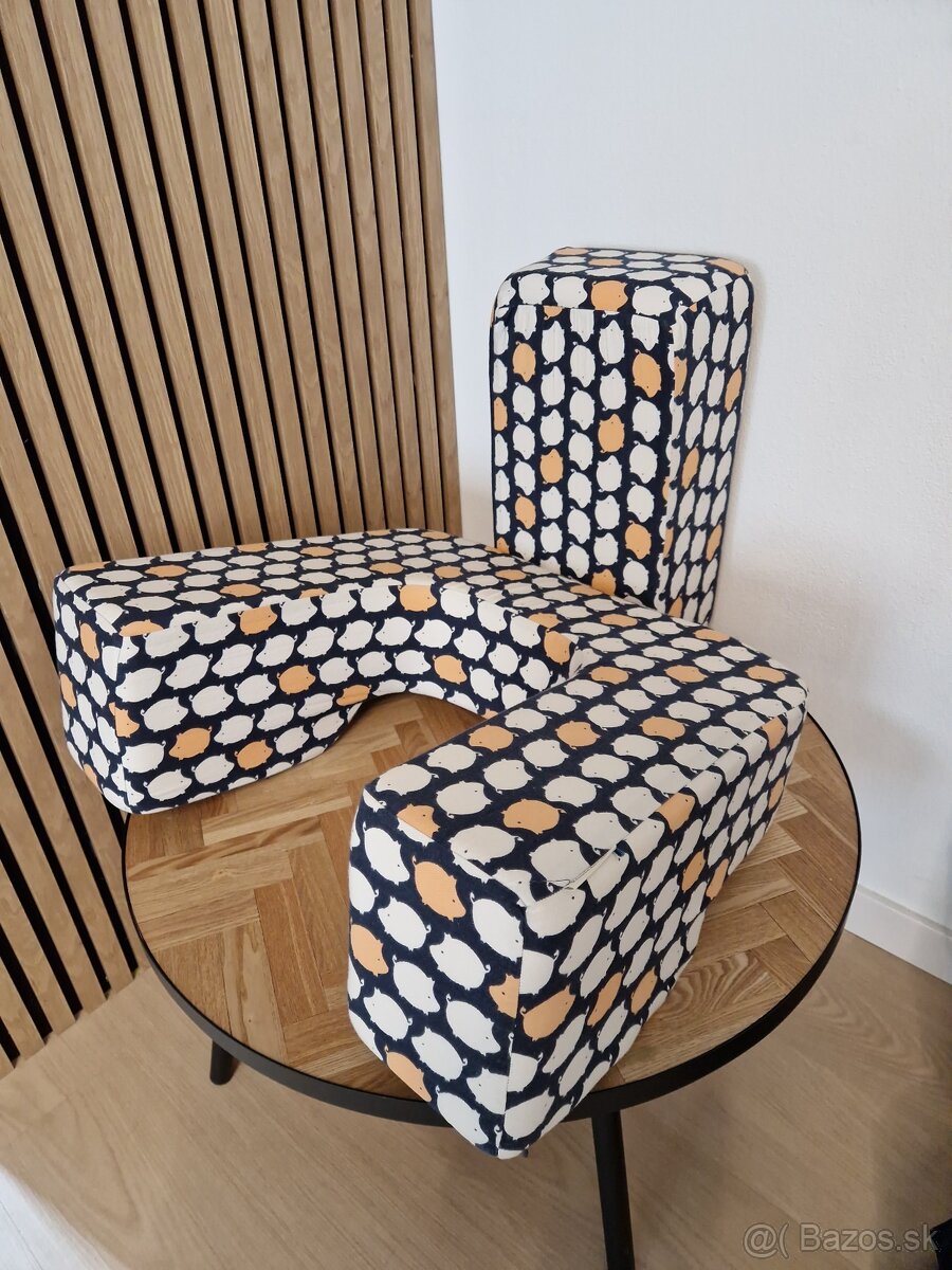 Vankúš na dojčenie