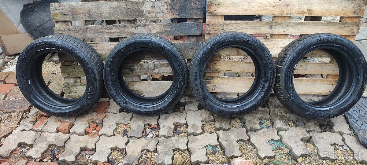 NEXEN WINGUARD sport 2 215/55 R17