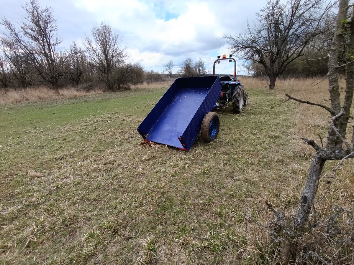 Vyklapacia vlečka nsn10