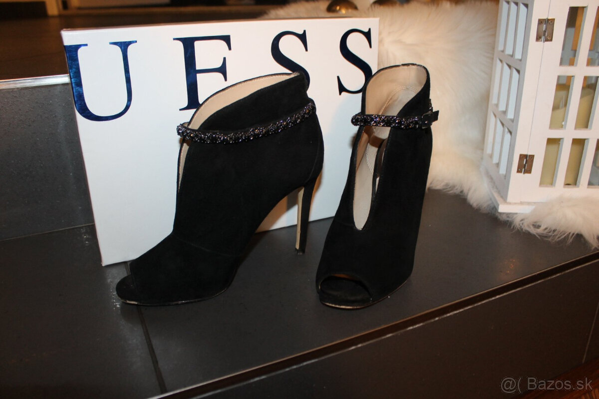 Dámske kotničky Guess v. 38