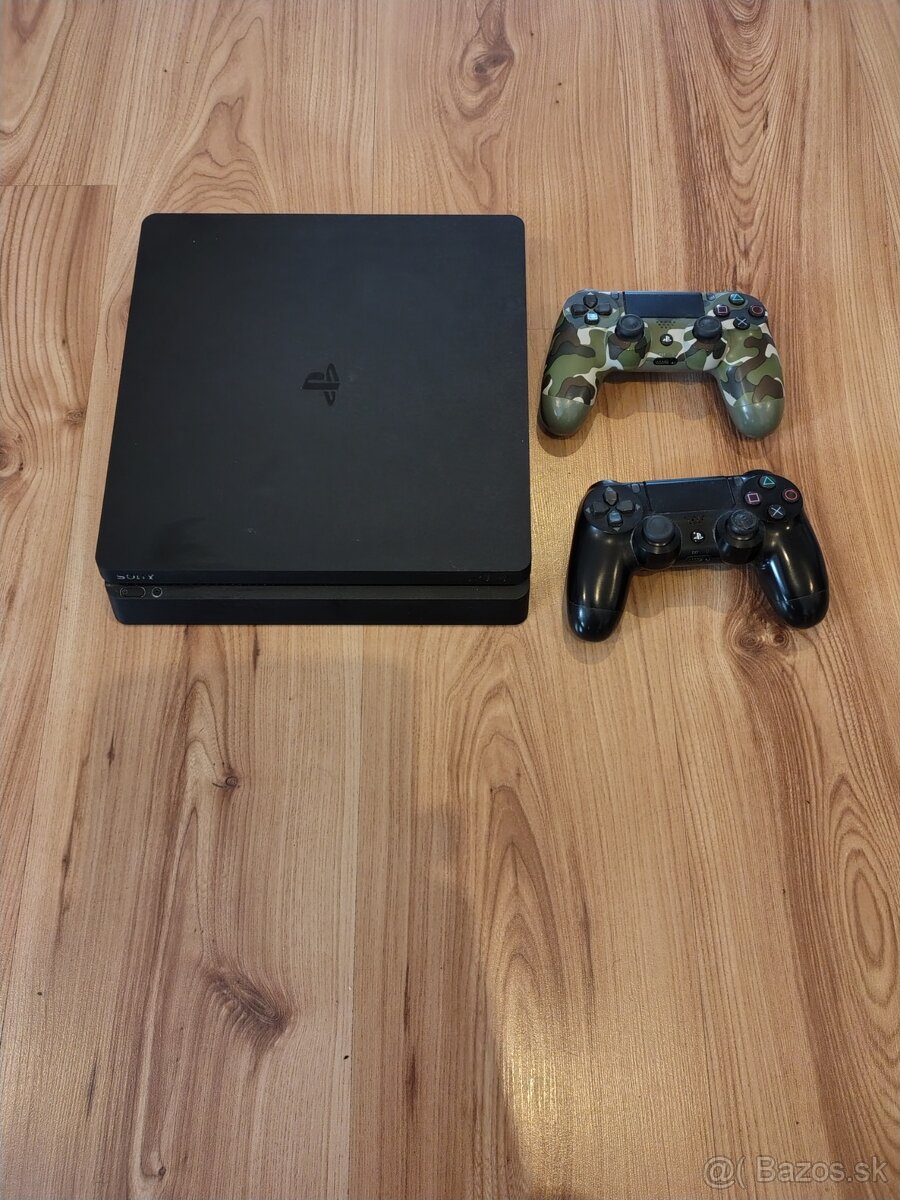 Playstation 4 - PS4 Slim 1TB model: CUH-2216B