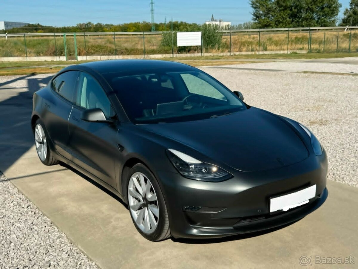 Tesla Model 3 FACELIFT LONG RANGE- AWD-tepelné-matná folia-b