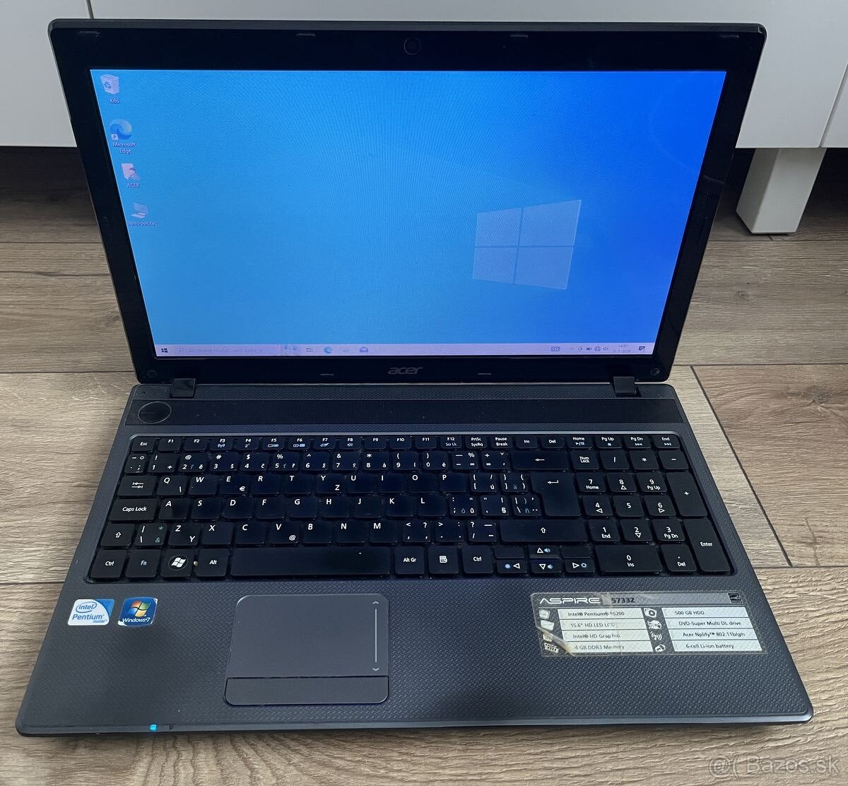 ASUS Aspire 5733Z
