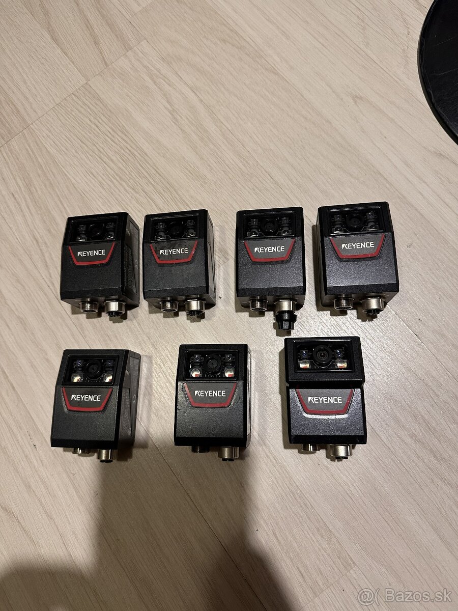 Keyence citacky rady SR-750 , pouzite
