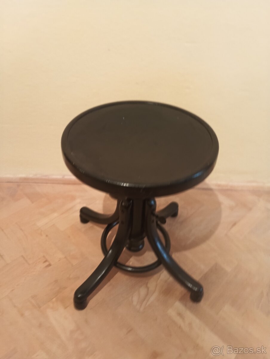 klavirni-stolicka-thonet