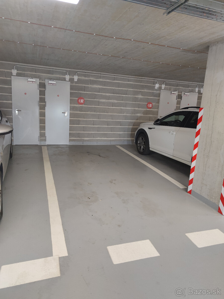 Parkovacie miesto Čerešne - Dúbravka BA