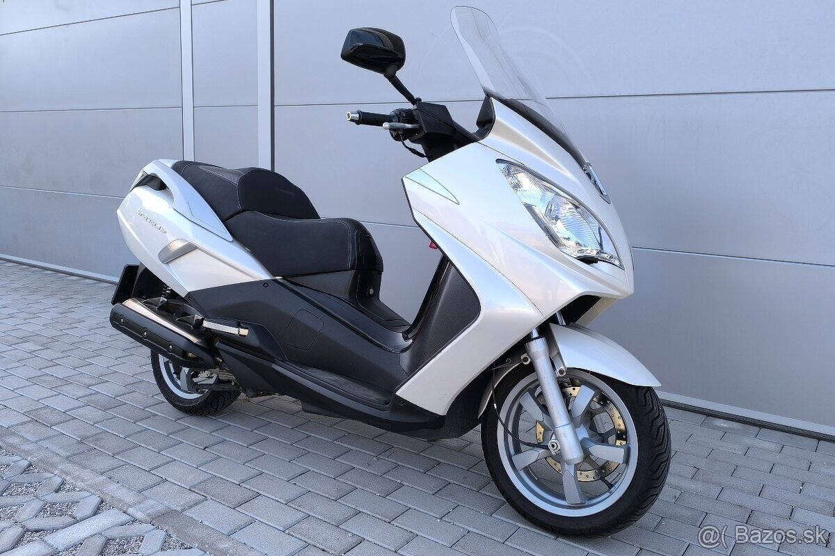 Peugeot Satelis 2 125i, 1. majitel, kupeny v SR