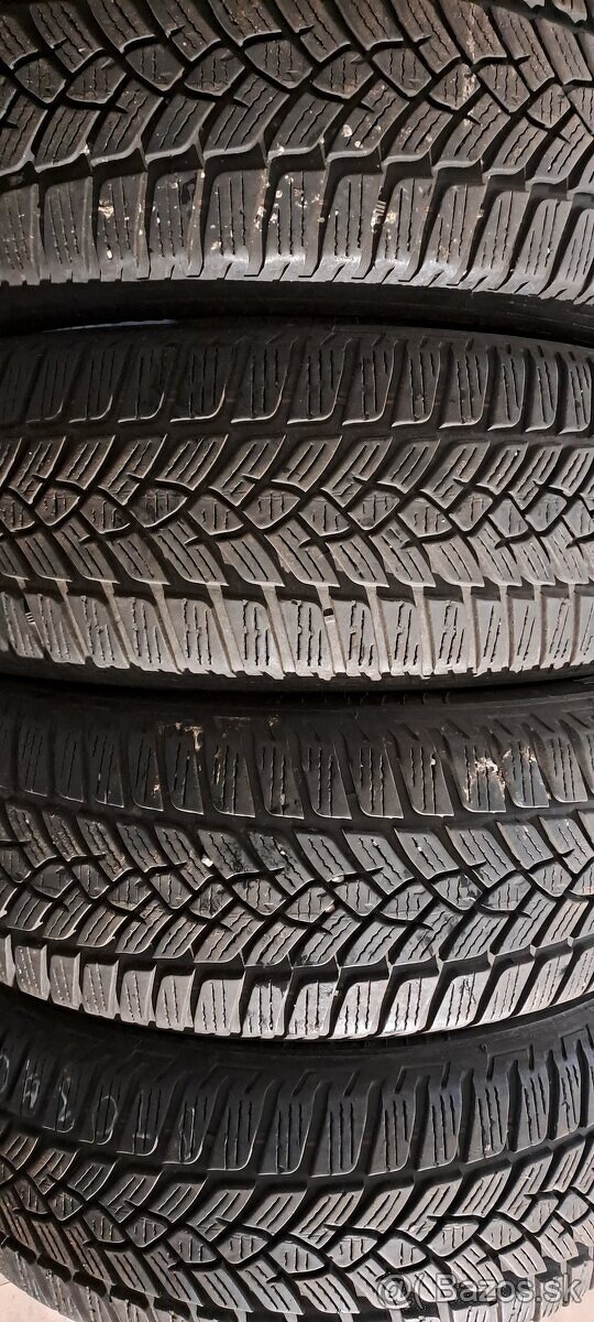 Predám 4ks jazdené zimné 205/60r16-92H Fulda