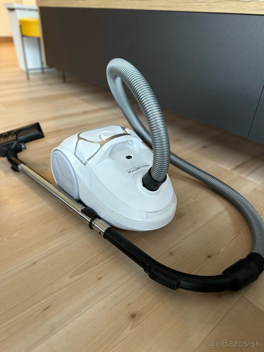 Vysávač Rowenta Compact Power Classic RO3927EA