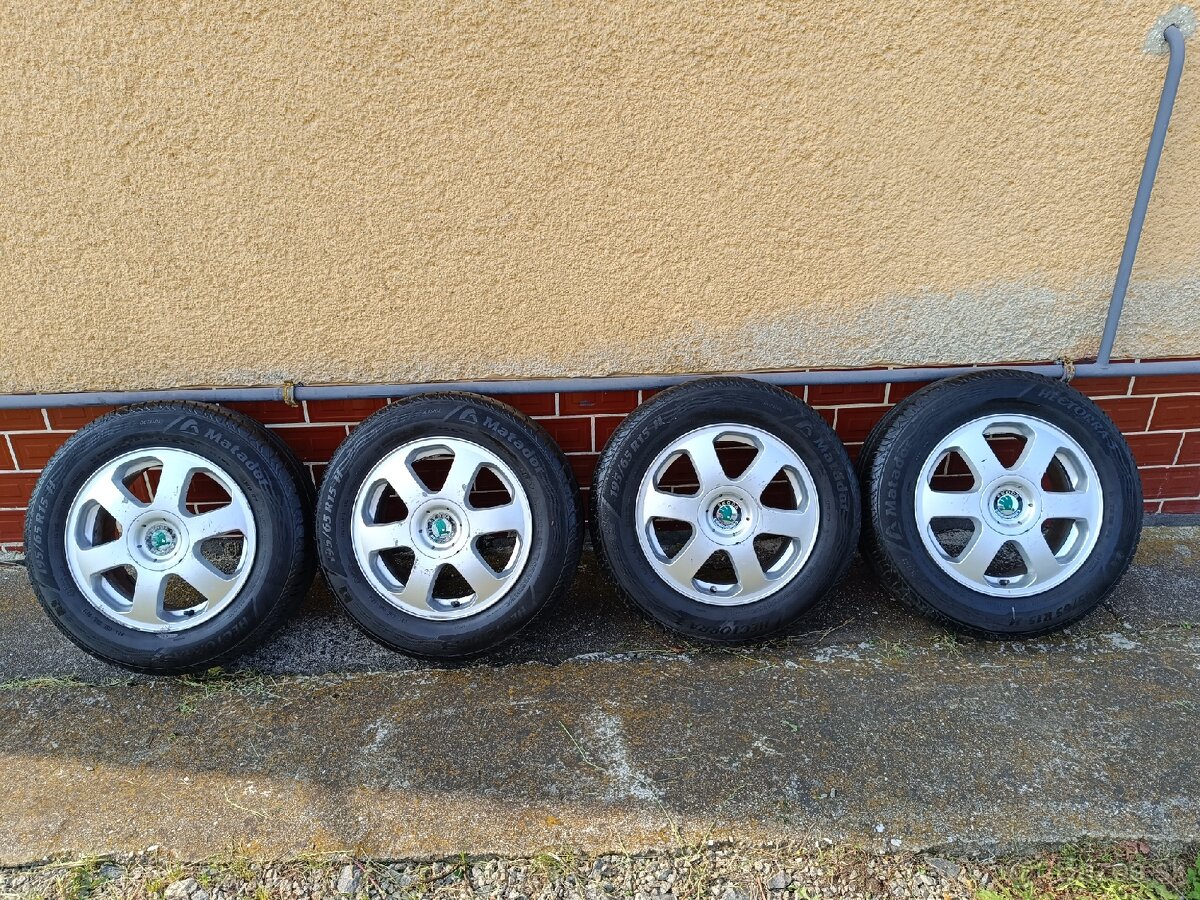 Kolesa,pneumatiky,disky octavia1