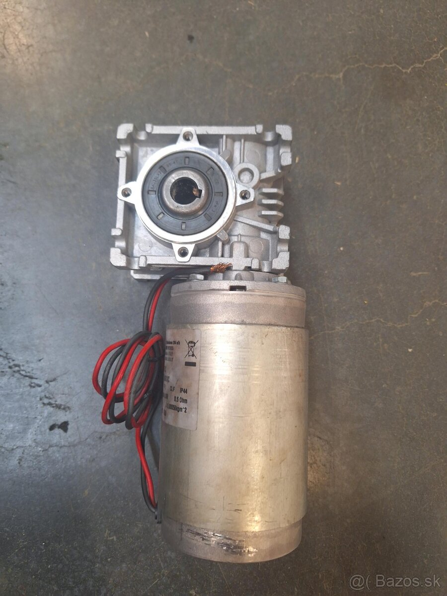 Predám nový elektromotor s prevodovkou