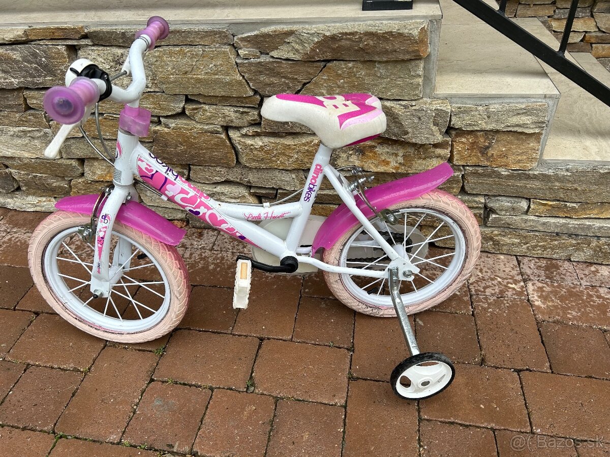 Dievčenský bicykel