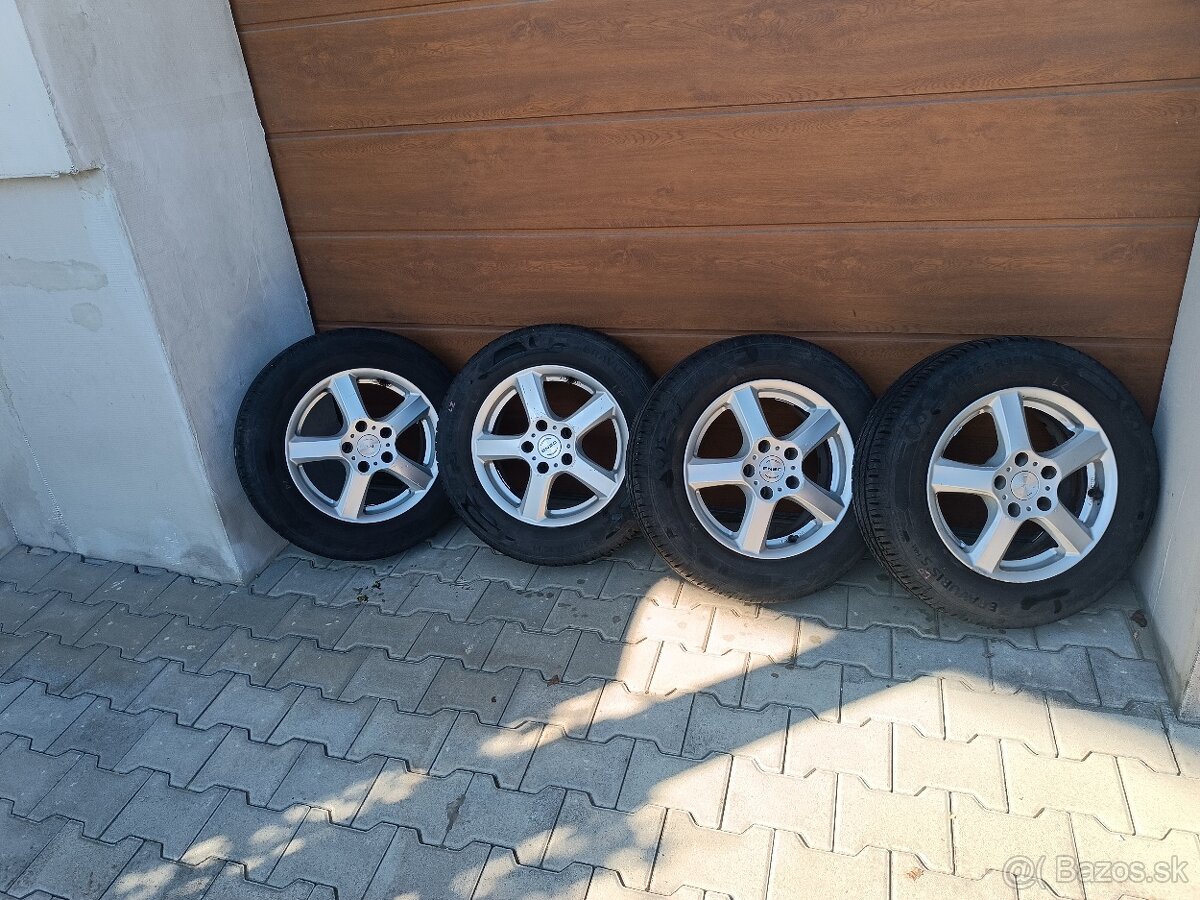 Elektrony R15 + Zimné pneu 195/65R15  Octavia2
